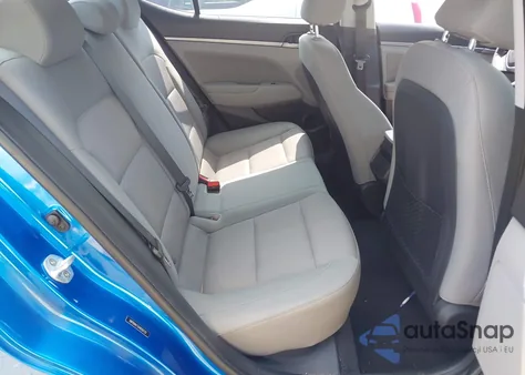 2017 Hyundai Elantra Se z USA, uszkodzony, nr VIN 5NPD84LF2HH030732